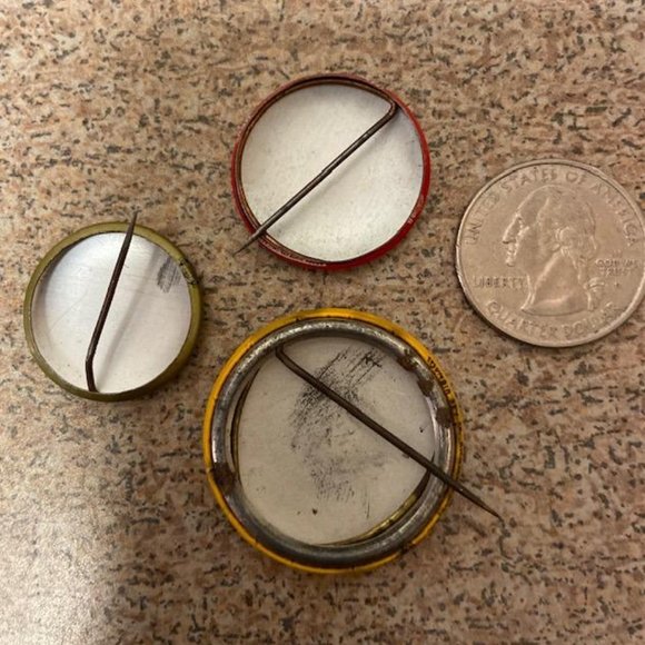 3 Goldwater - Miller campaign buttons, 1964 & 1968 - Picture 3 of 3